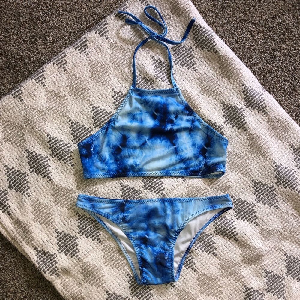 Brand new zaful high neck tye dye bikini